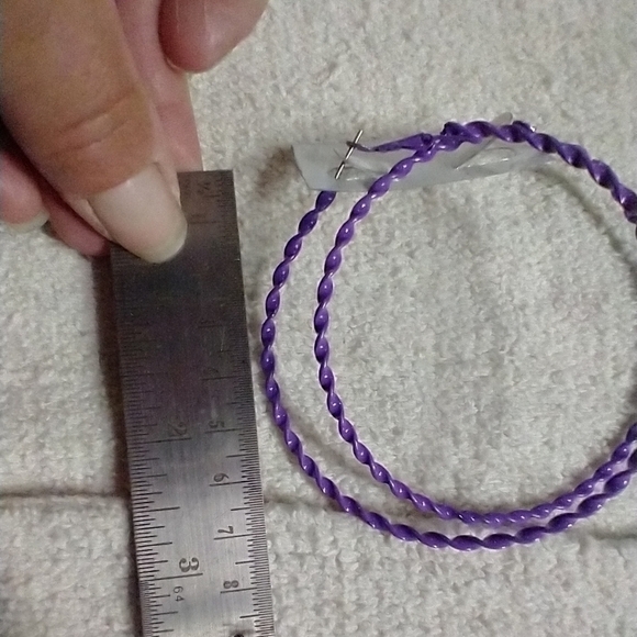 Huge large purple twist hoop wire earrings - Picture 2 of 2
